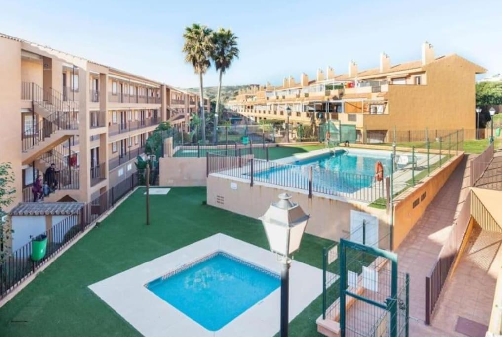 Atico Con Gran Terraza A 50 Metros De La Playa De Casares Lejlighed San Luis de Sabinillas Eksteriør billede